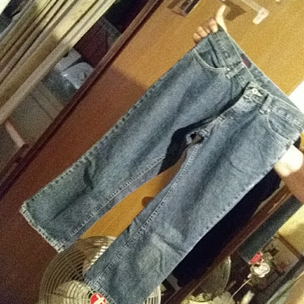 Jeans